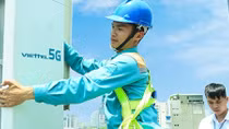Viettel phát sóng trạm 5G đầu tiên tại TP Hồ Chí Minh