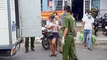 (NÓNG TRONG TUẦN) Cắn Cảnh sát để “thông chốt” phòng dịch; triệt phá đường dây cá độ bóng đá “khủng”