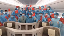 Miễn phí vé bay cho đội ngũ y tế và vận chuyển hàng hóa chống COVID-19