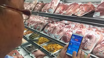 Chỉ mới 13% thịt heo vào chợ đầu mối có truy xuất nguồn gốc
