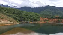 Cần sớm trả lại đường lâm sinh cho người dân
