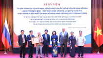 Thắt chặt tình hữu nghị Việt Nam - Liên bang Nga