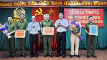 Bí thư Tỉnh ủy, Chủ tịch UBND tỉnh khen thưởng Công an Phú Yên