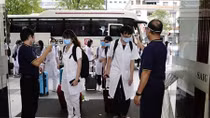 Người dân có thể tự đặt phòng khách sạn khi có nhu cầu cách ly