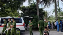 Nhiều vết đâm trên thi thể vợ chồng chủ cửa hàng sau hỏa hoạn