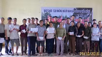 Báo CAND - CLB “Những người bạn đất Cảng” ủng hộ đồng bào miền Trung