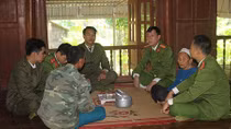 Các anh về mái ấm, bản vui