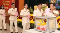 Đảm bảo sự lãnh đạo trực tiếp, toàn diện của Đảng đối với các mặt công tác Công an