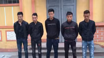 Côn đồ bịt mặt truy sát người trong quán bi-a
