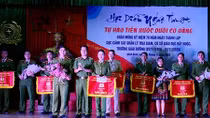 Trao giải hội diễn nghệ thuật tại Trại giam Ninh Khánh