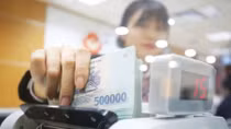 Hơn 7.000 tỷ đồng nợ xấu được xử lý mỗi tháng