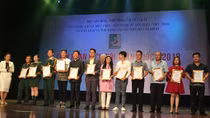 Bế mạc Liên hoan Kịch nói toàn quốc 2018: Cần hơn nữa những tiếng nói mới mẻ