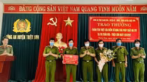 Trao thưởng cho các đơn vị trong chuyên án đấu tranh với tội phạm tín dụng đen