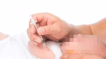 Bé gái 6 tháng tuổi tử vong sau khi tiêm thuốc tại nhà riêng bác sĩ