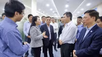 Chuyện về những bác sĩ không mặc áo blouse