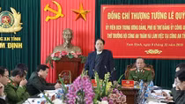 Thứ trưởng Lê Quý Vương kiểm tra công tác tại Công an tỉnh Nam Định