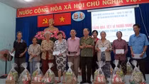 Ủng hộ những trường hợp khó khăn đăng trên Báo CAND