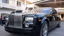 Chiêm ngưỡng hình ảnh xe Rolls-Royce Phantom đầu tiên về Việt Nam