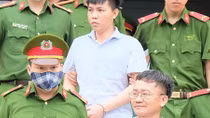 Phó trưởng Ban chấm thi nhắn Phó hiệu trưởng nhận tội một mình