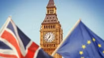 Âm ỉ khủng hoảng hậu Brexit
