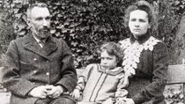 Marie Curie từng vướng vào bê bối tình ái