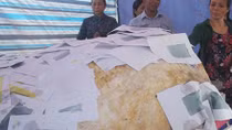 Đưa cá “bà” nặng gần 1 tấn từ Trường Sa về an táng