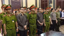 Nhiều bị cáo ăn năn, hối cải