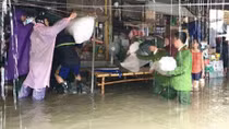 Công an Nghệ An: Giúp dân trong những cơn đại nạn