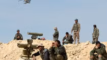 Phút nín lặng trước trận Idlib