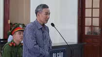 Giữ nguyên mức án 20 năm tù giam, 5 năm quản chế đối với Lê Đình Lượng