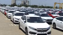 Điều chỉnh bảng giá tính lệ phí trước bạ ôtô, xe máy