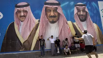 Hoàng tử Arập Xêút Bin Nayef bị giam lỏng