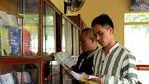 Những giấc mơ sách thức tỉnh đời phạm nhân