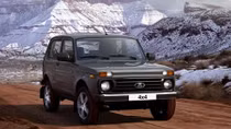 Huyền thoại SUV phiên bản mới của người Nga giá "rẻ như cho"
