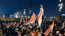 Châu Âu khủng hoảng: Làn sóng biểu tình lan sang Hungary