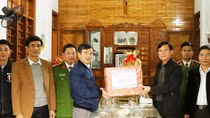 Bà con Công giáo thi đua sống tốt đời đẹp đạo