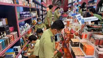Phát hiện lượng lớn hàng lậu, hàng giả, hàng nhái