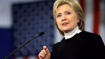 Bà Hillary Clinton và “cú sốc tháng 10”