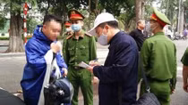 Hà Nội tăng cường xử phạt vi phạm phòng dịch COVID-19
