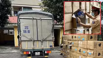 Phát hiện xe tải chở 122.500 khẩu trang không rõ nguồn gốc xuất xứ