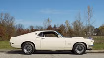 Ford Mustang cổ sắp được đem bán đấu giá đẹp cỡ nào?