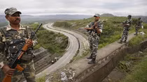 Kashmir: Ván cờ lớn của ông Modi