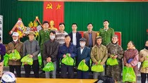 Báo CAND và Công ty NCT3: Mang yêu thương về vùng lũ Quảng Bình
