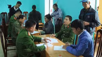 Theo chân cảnh sát quản lý hành chính
