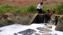 Phát hiện gần 50 vụ xả thải độc hại ra môi trường 