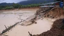 Vỡ thân đập chứa nước, nhiều hộ dân thị xã Phú Mỹ bị ảnh hưởng
