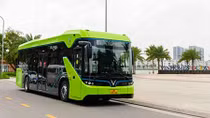 VinBus chính thức vận hành xe buýt điện thông minh đầu tiên tại Việt Nam