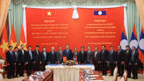 Bộ trưởng Tô Lâm thăm và làm việc tại CHDCND Lào