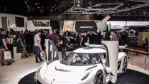 Mới chỉ trưng bày vỏ xe, Koenigsegg Jesko đã cháy hàng