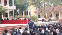 Tặng quà tình nghĩa, tuyên truyền phòng cháy chữa cháy
